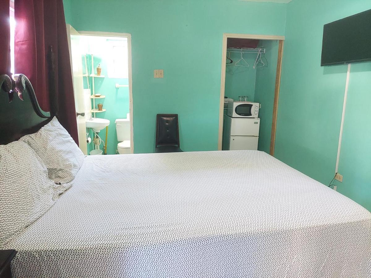Dancehall Hostel 金斯敦 外观 照片